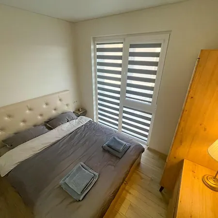 Duneville Mano Jura 2 팔랑가